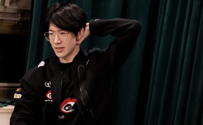 通过广泛的 通过广泛的