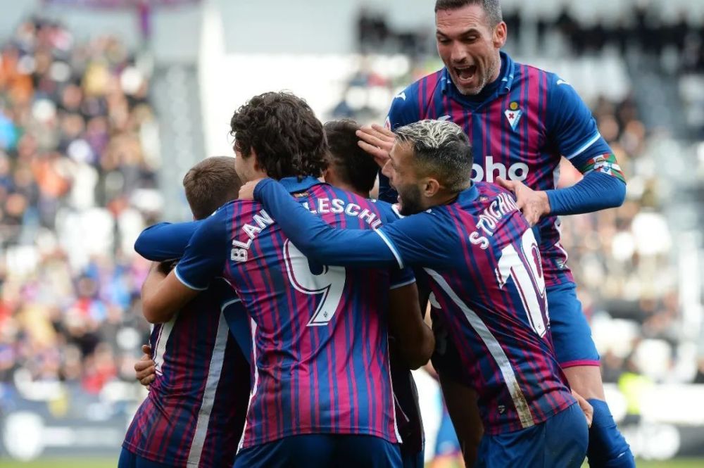 场上的持续 场上的持续