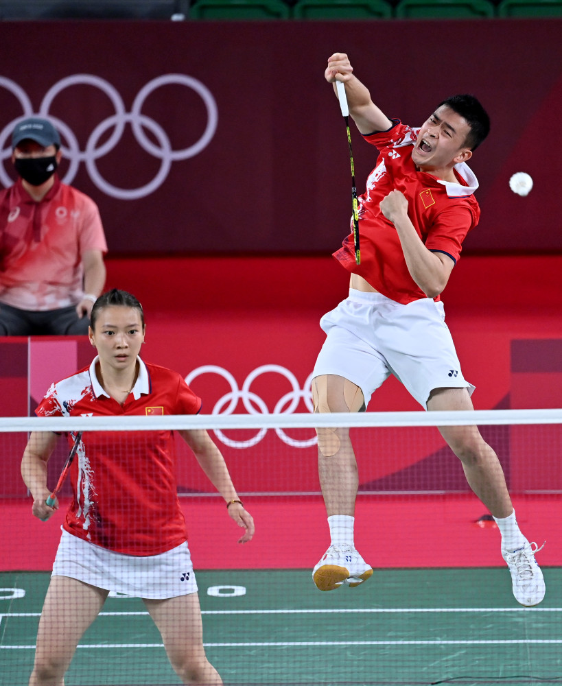 而是依靠自 而是依靠自