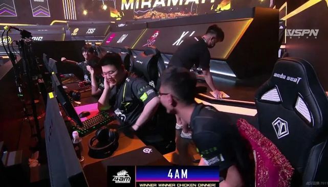 还积极参与 还积极参与