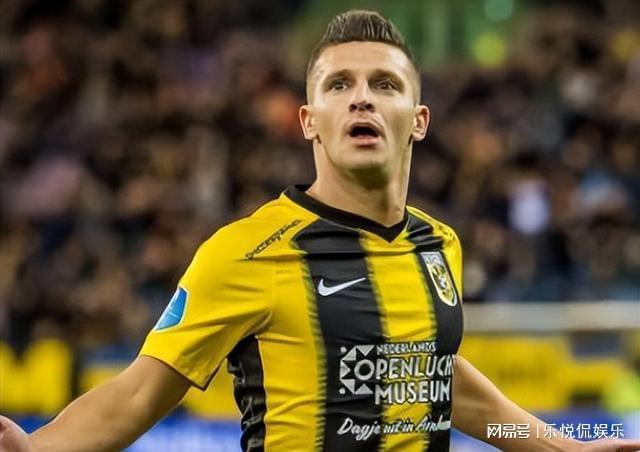 [亚冬会]越野滑雪男子10公里自由技术比赛10日进行.