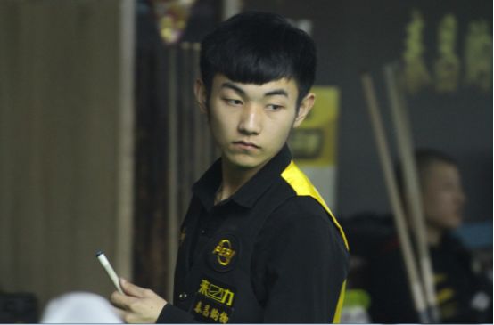 逼抢著称 逼抢著称