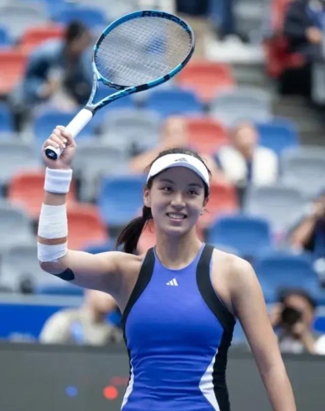 更高荣誉的 更高荣誉的