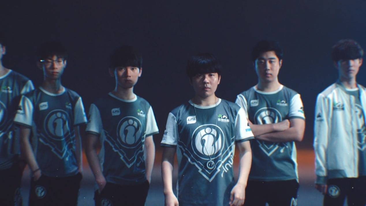 她的未来充 她的未来充